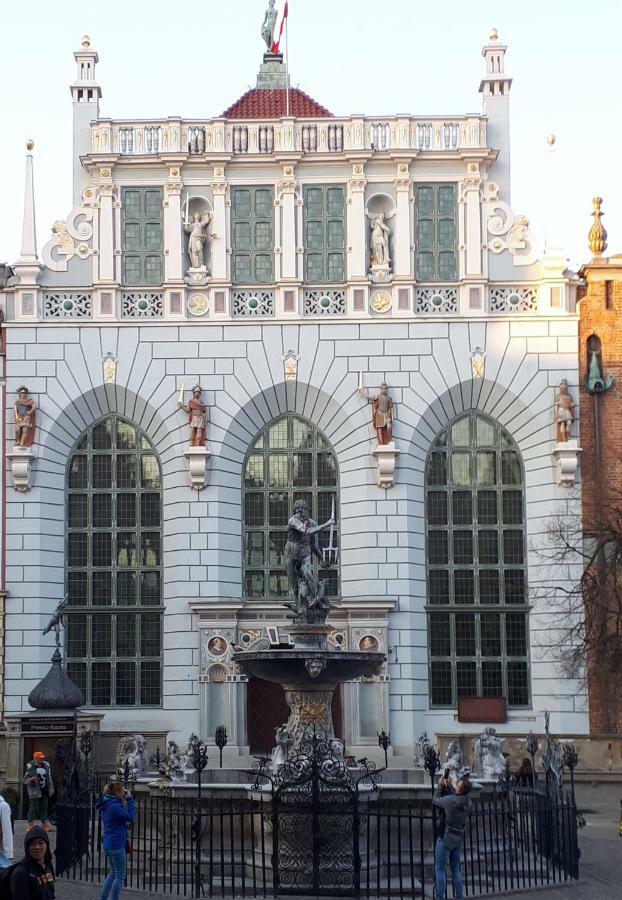 Apartamento Kawalerka w kamienicy na Starówce Gdansk Exterior foto